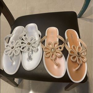 Chemistry Flo-2 Flat Sandals